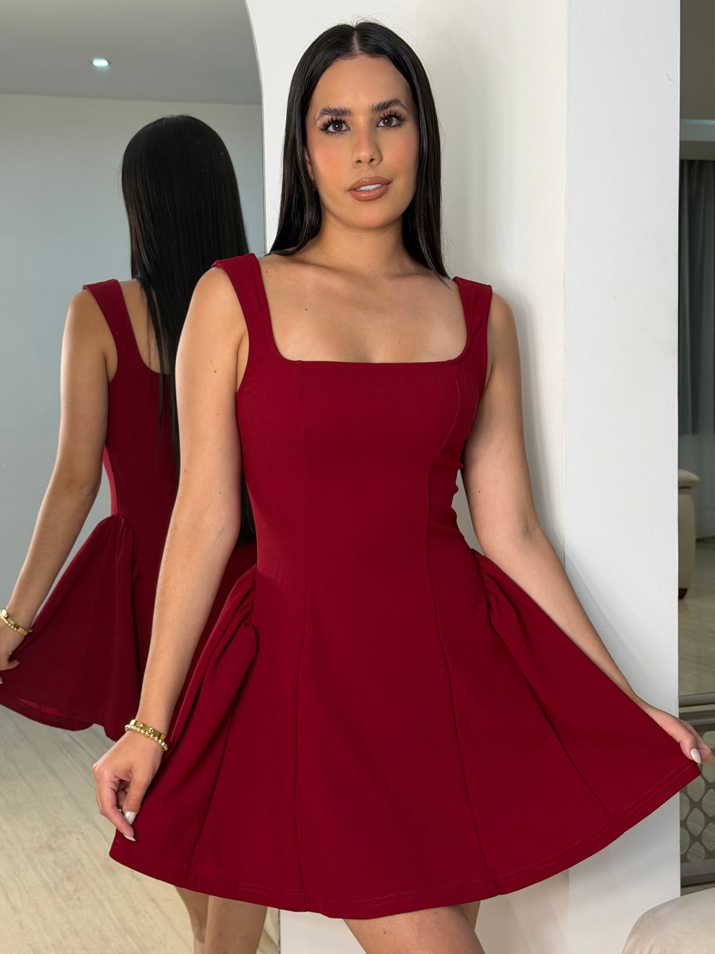 Vestido Cóctel Corto Vinotinto