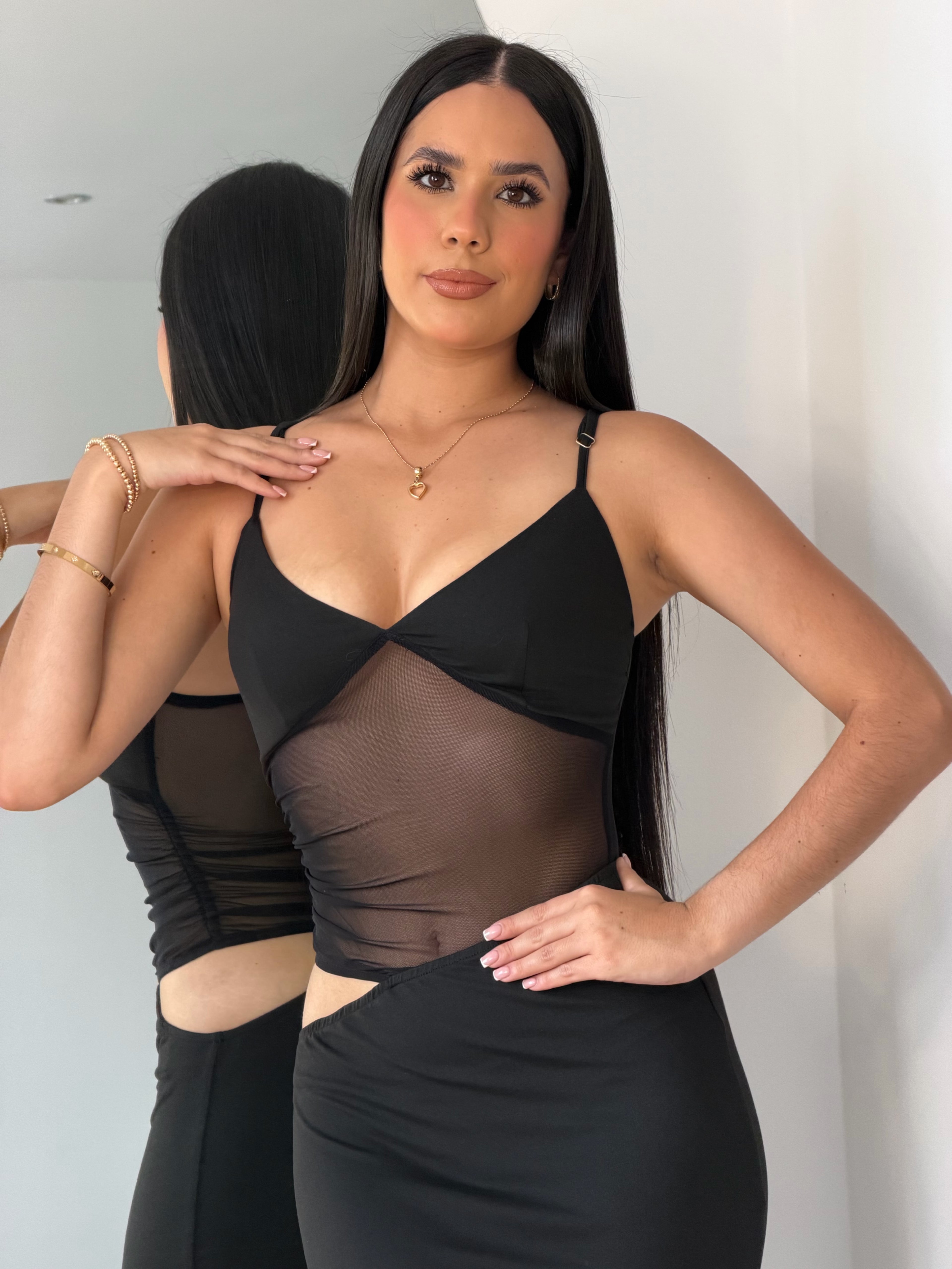 Vestido Largo Cóctel Con Trasparencia Negro