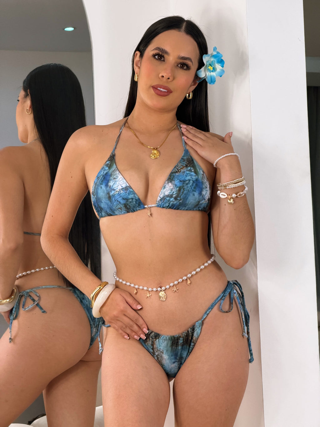Traje de Baño de Tres Piezas Azul Estampado