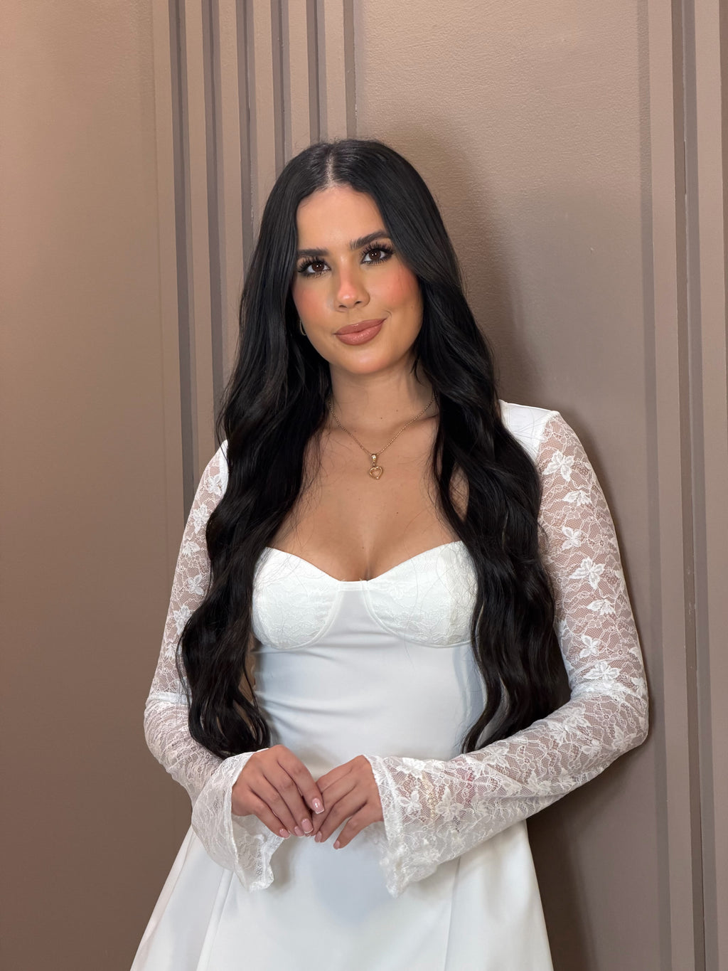 Vestido Coctel de Mangas con Encaje Blanco