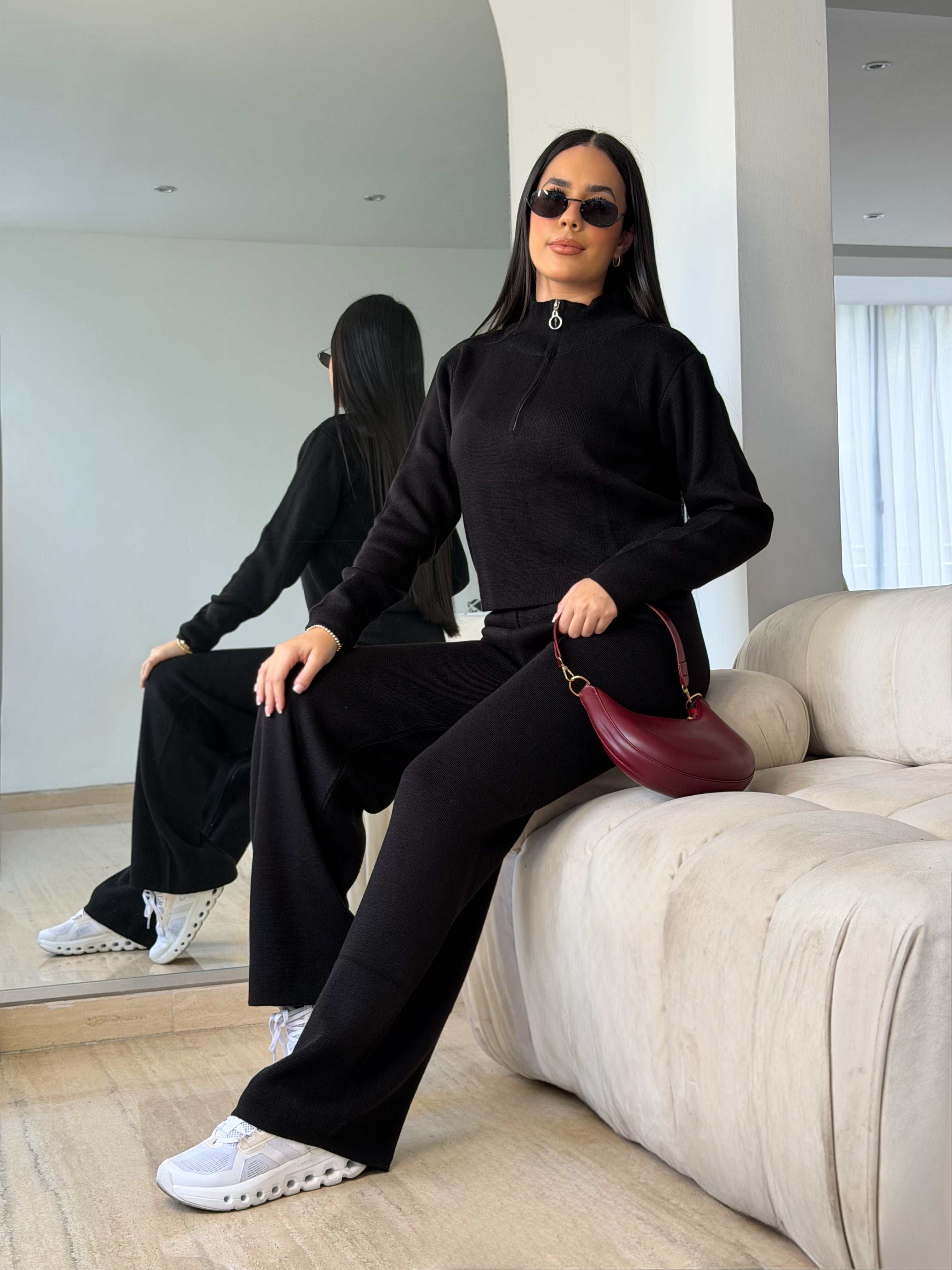 Conjunto Deportivo Casual Negro