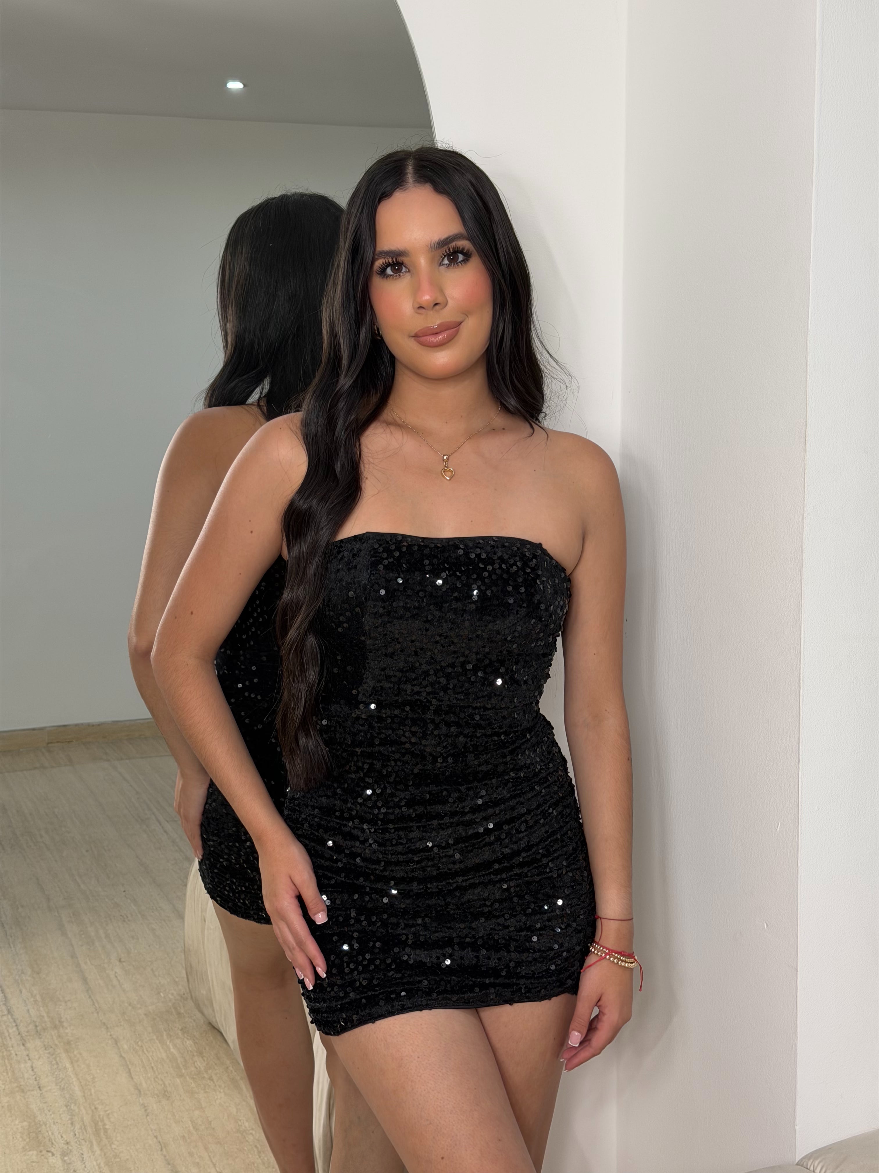 Vestido Formal de Lentejuelas Negro